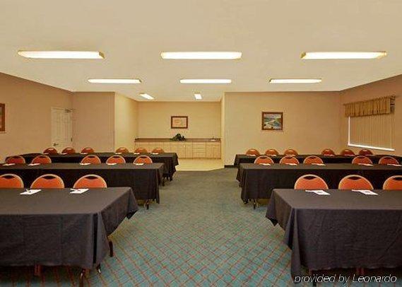 Comfort Suites Peoria Sports Complex Facilities photo